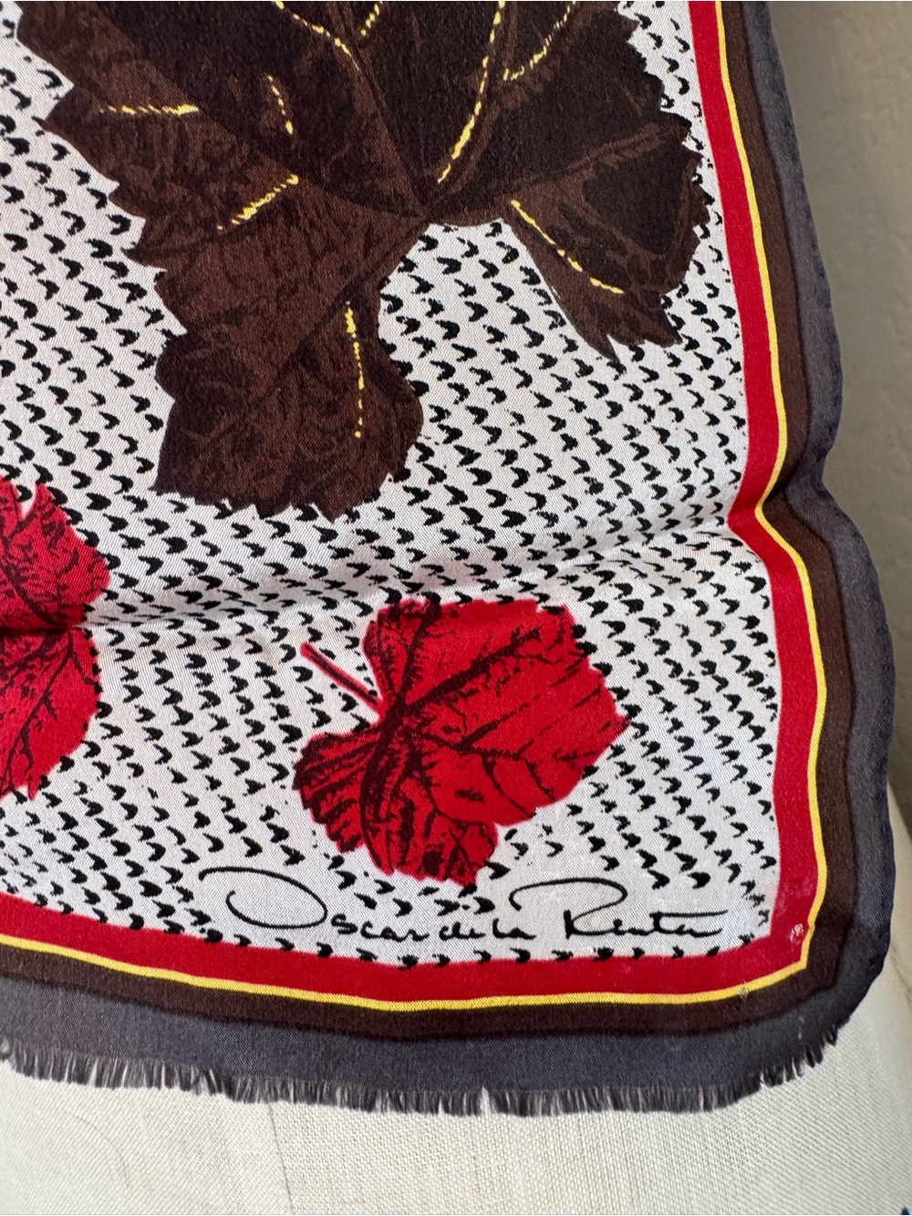 Oscar De La Renta Scarf Likely Silk 50”x10” - Picture 2 of 5